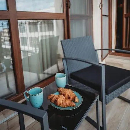 Deluxe Vision Apartment *